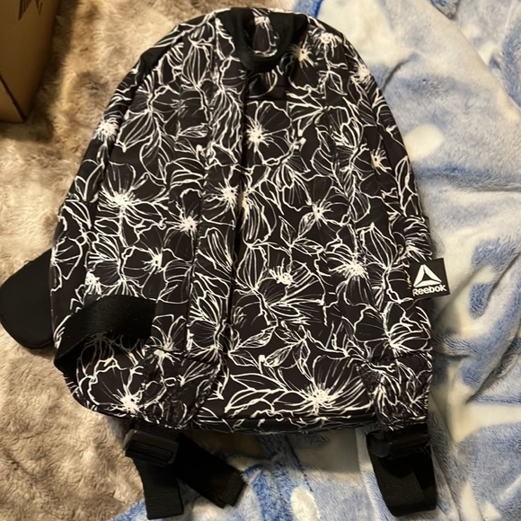 Reebok mini backpack - Picture 7 of 9